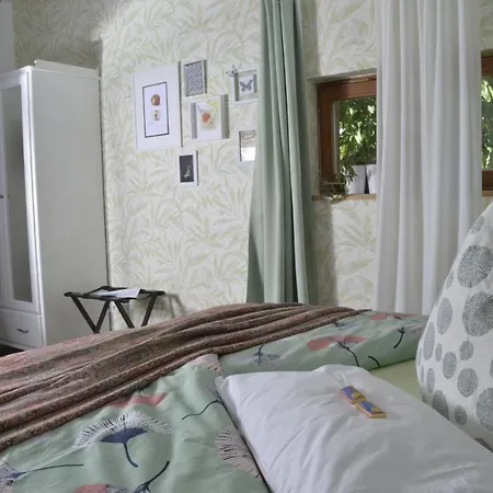 Romantisches Apfelstern Unterwornitz