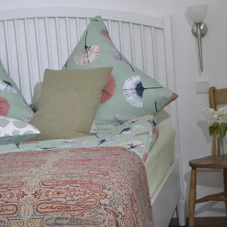 Romantisches Apfelstern Nocleg ze śniadaniem 3*