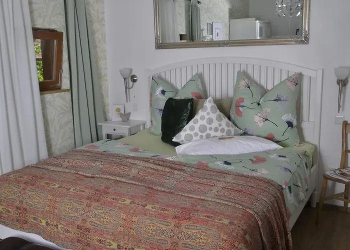 Romantisches Apfelstern Unterwornitz