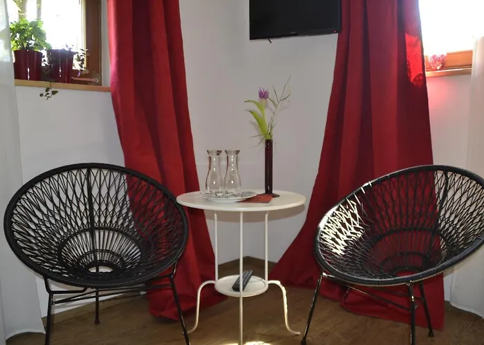 Romantisches Apfelstern Bed and Breakfast 3*