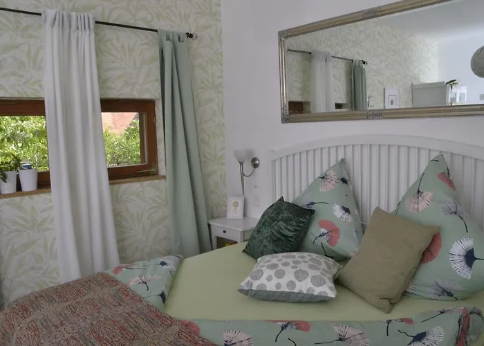 Bed and Breakfast Romantisches Apfelstern Unterwornitz